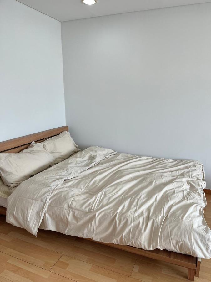 Apartament 1 Minute House From Hongdae Seul Zewnętrze zdjęcie